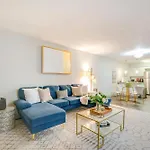 Dallas Apartment With Pool Access, 10 Mi To Downtown
